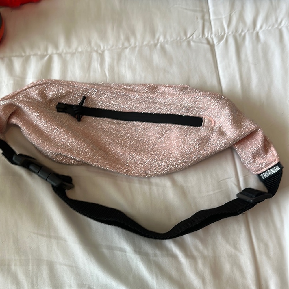 Triangle fanny pack